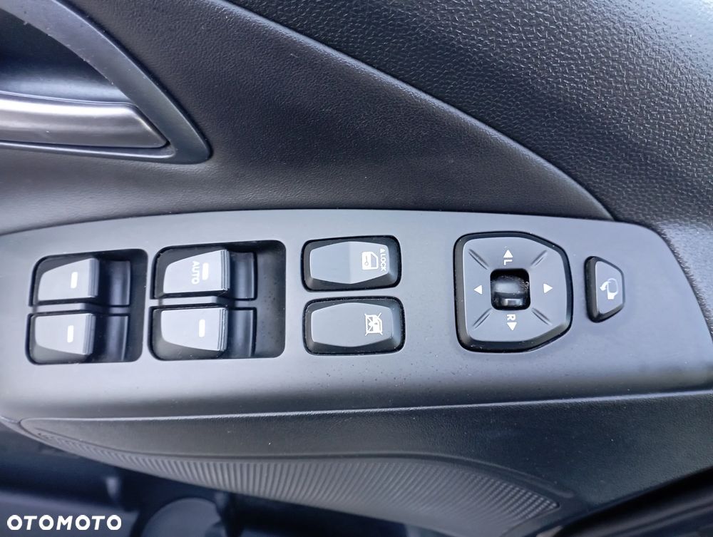 Hyundai ix35 2.0 GDI Premium 2WD - 20