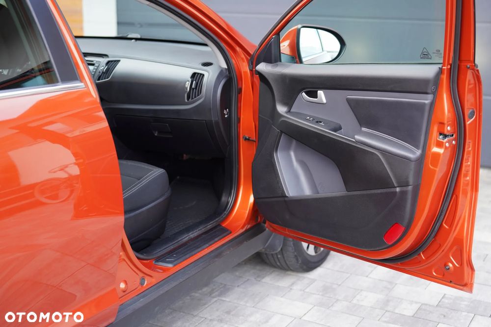 Kia Sportage 2.0 CRDI XL - 14