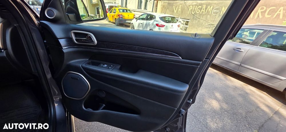 Jeep Grand Cherokee 3.0 TD AT Summit - 12