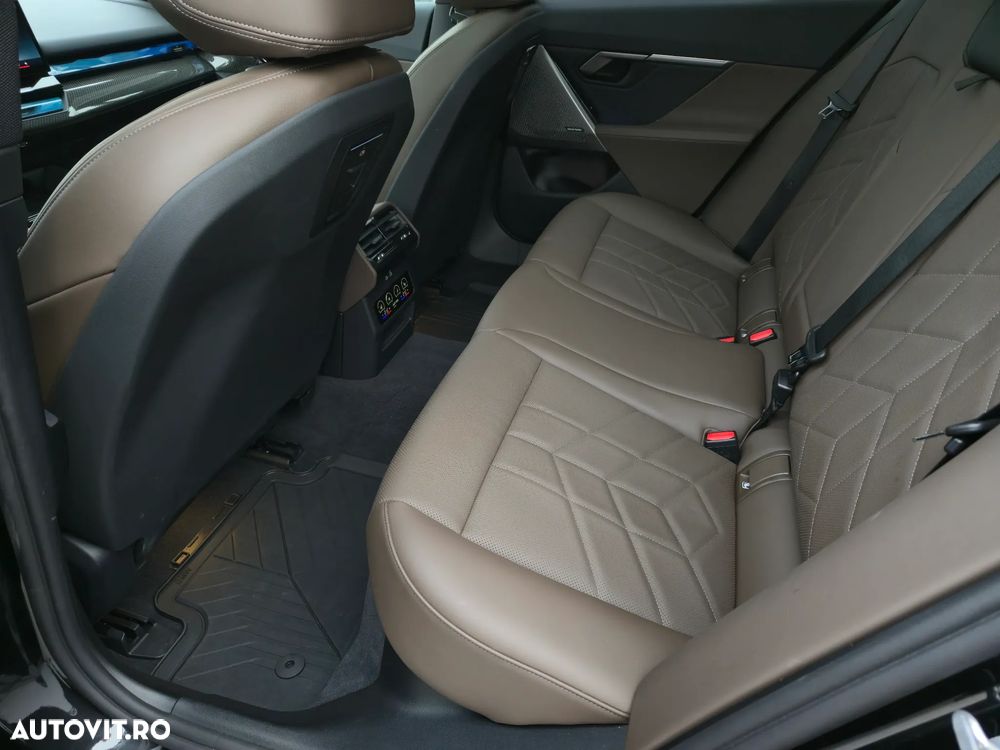 BMW Seria 5 520i Aut. M Sport Edition - 27