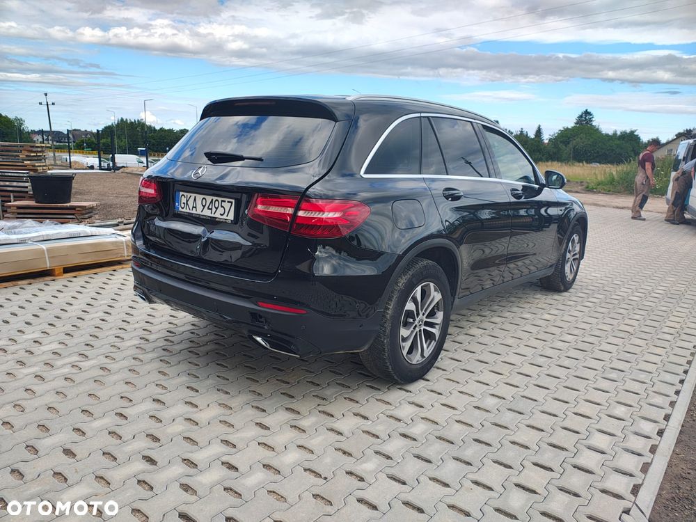 Mercedes-Benz GLC 220 d 4-Matic - 12