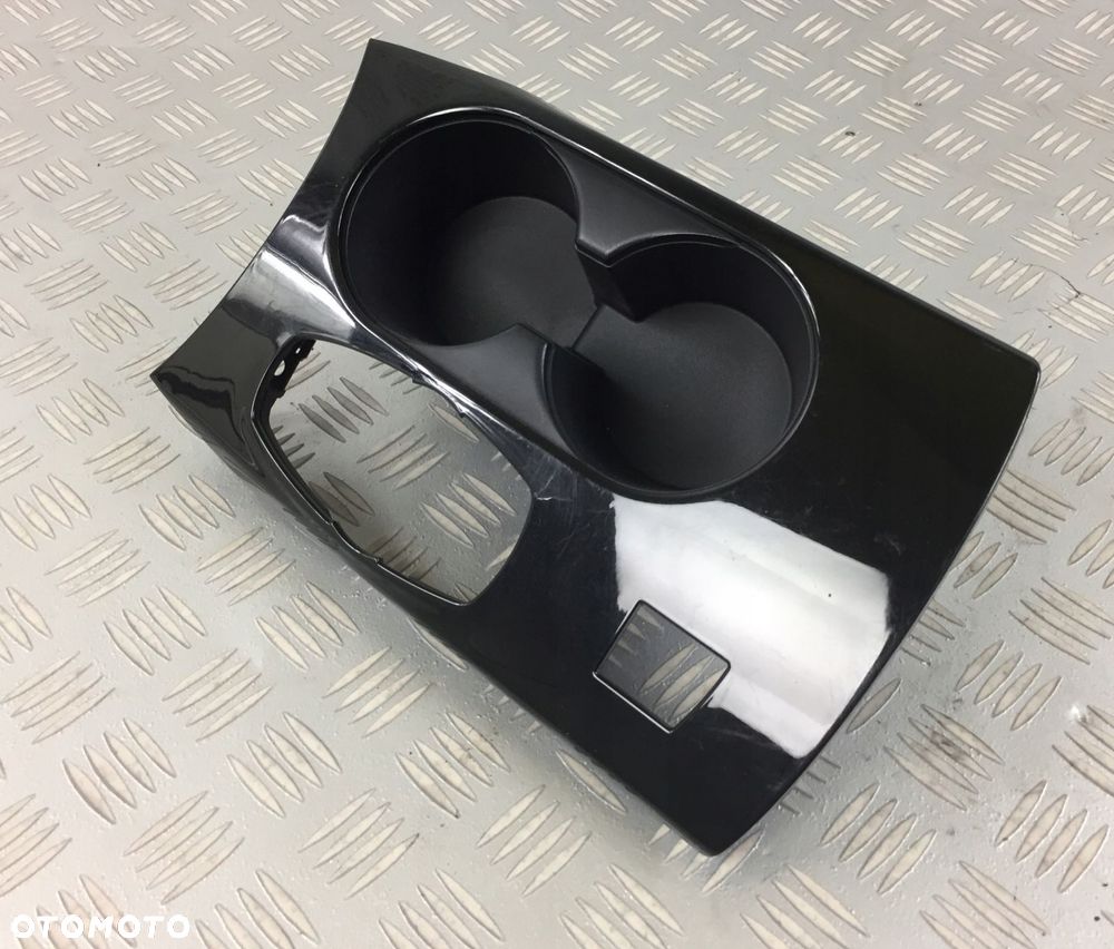 969XB5DF0A panel dekor środkowy CUPHOLDER INFINITI QX30 Q30 - 2