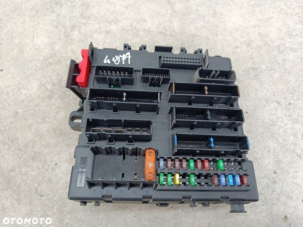 SKRZYNKA BEZPIECZNIKÓW SAAB 9-3 II 12764435  519161202 1.9 TID - 1