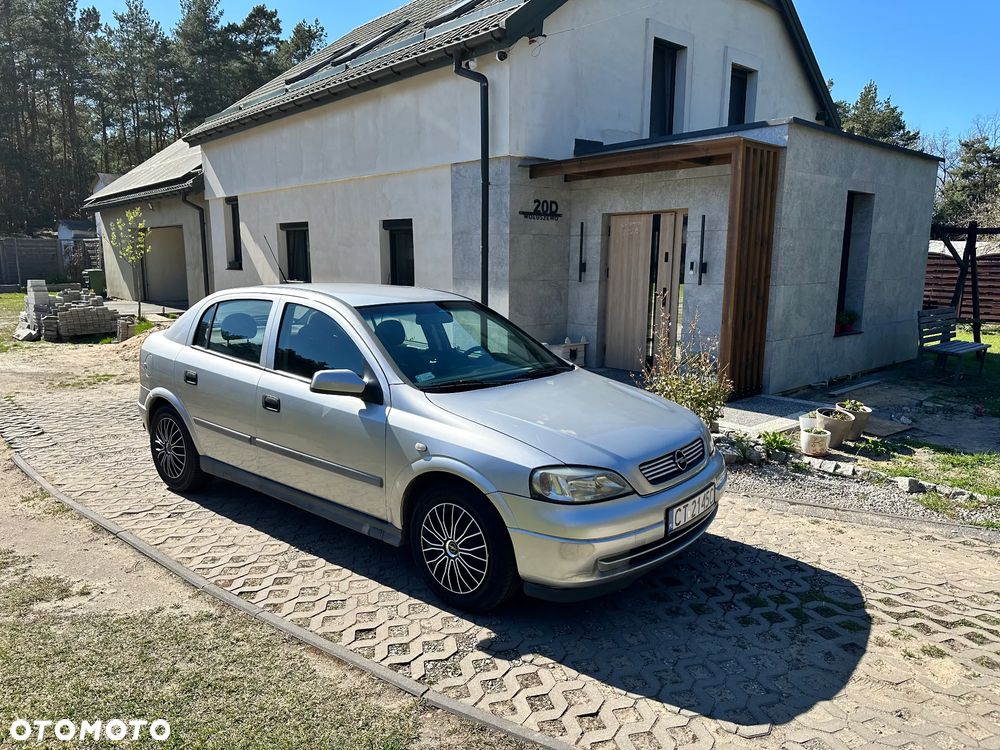 Opel Astra 1.6 - 6