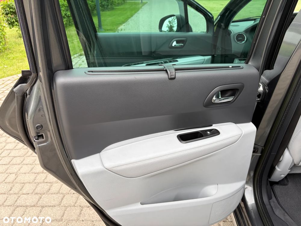 Peugeot 3008 155 THP Automatik Allure - 22