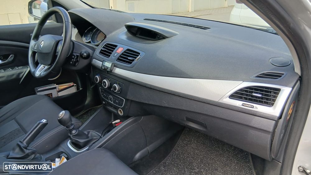 Renault Mégane Sport Tourer 1.5 dCi Dynamique - 7