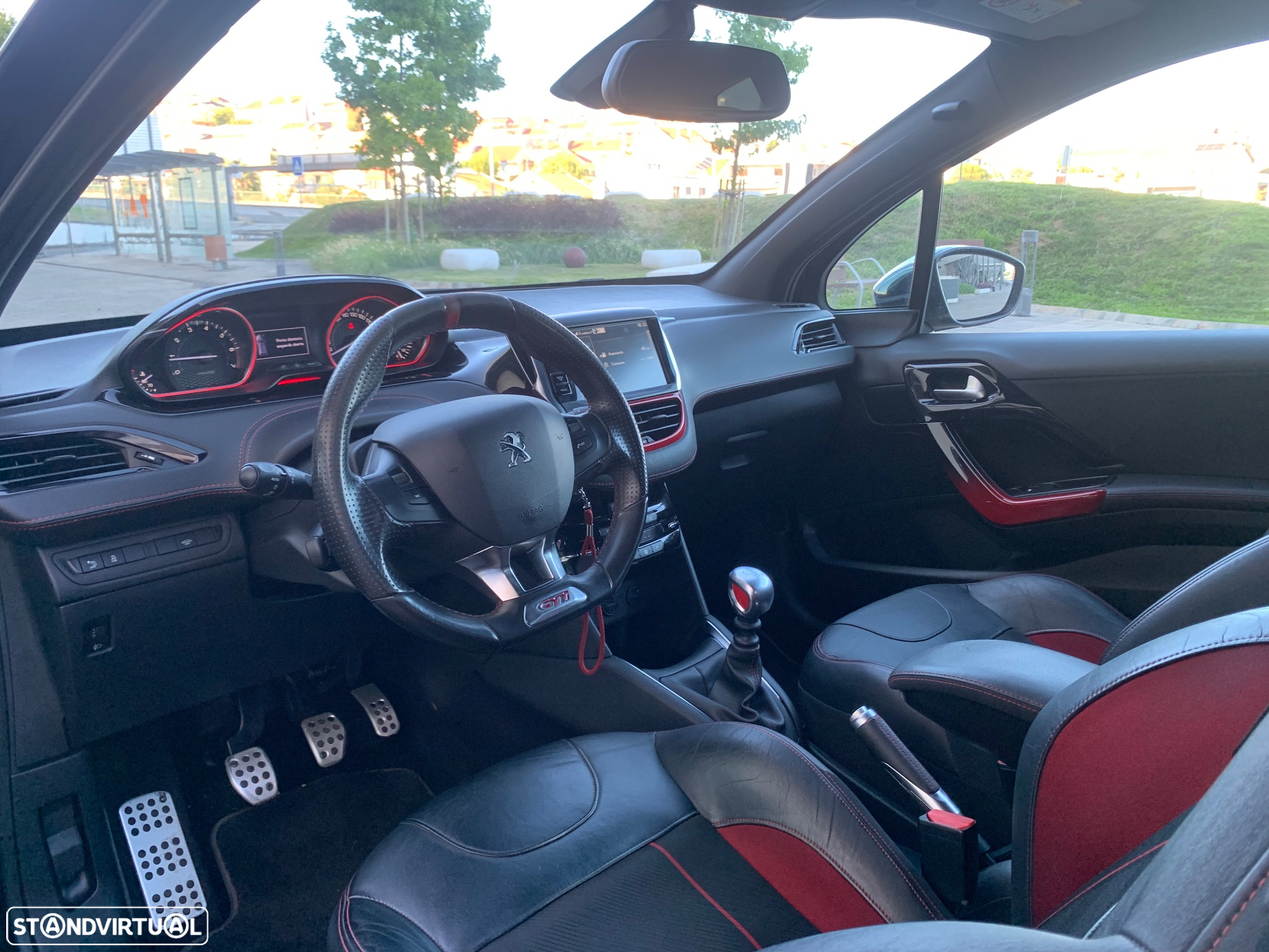 Peugeot 208 1.6 THP GTi - 6