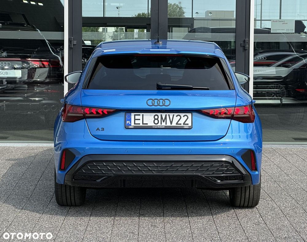 Audi A3 Sportback - 8