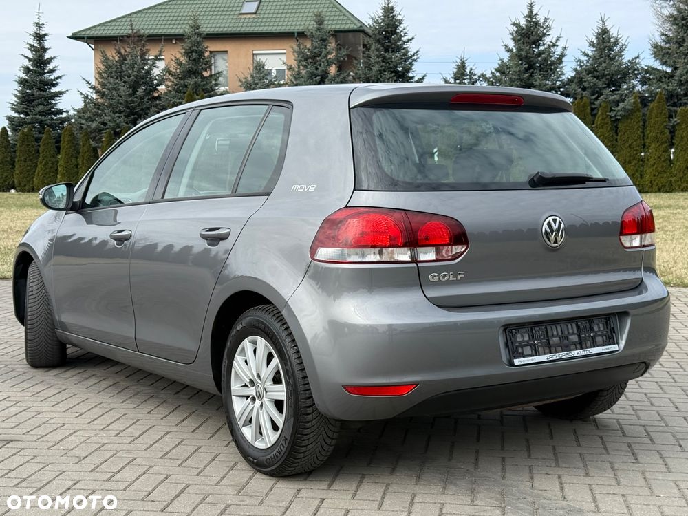 Volkswagen Golf - 8