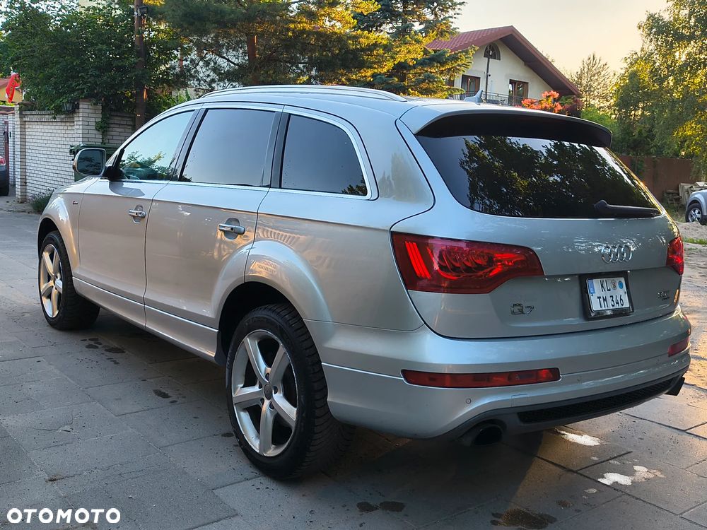 Audi Q7 3.0 TFSI Quattro Tiptronic - 8