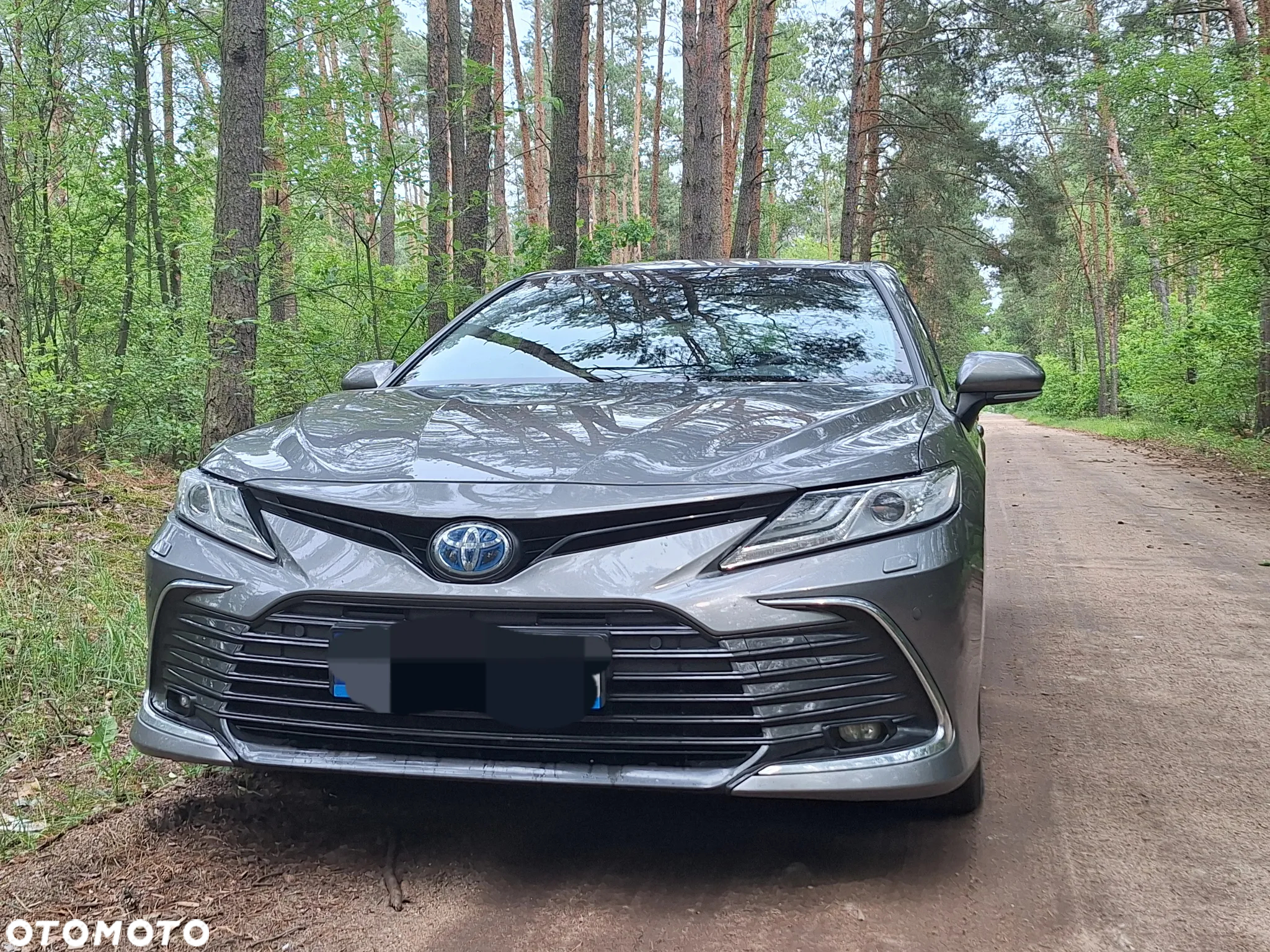 Toyota Camry 2.5 Hybrid Executive CVT - 3