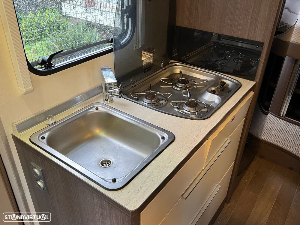 Burstner Viseo Cama Central - 31