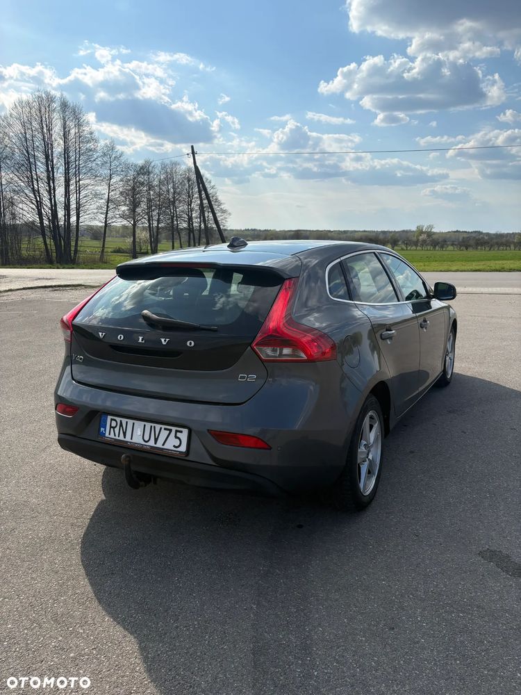 Volvo V40 D2 Summum - 4
