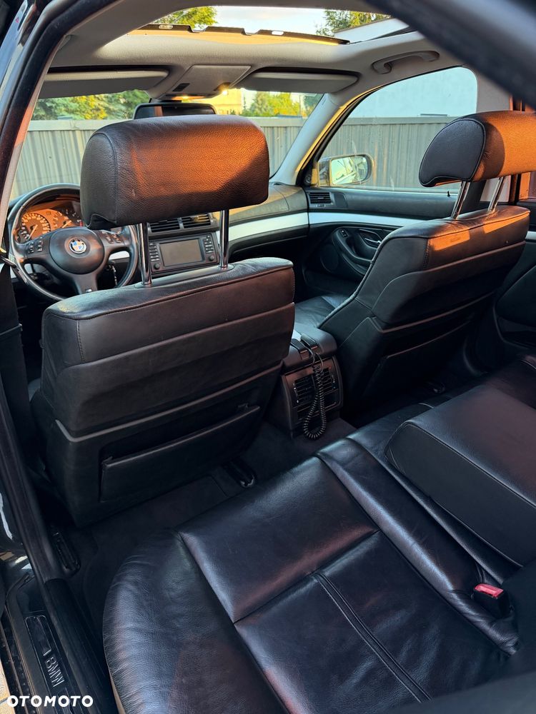 BMW Seria 5 - 10