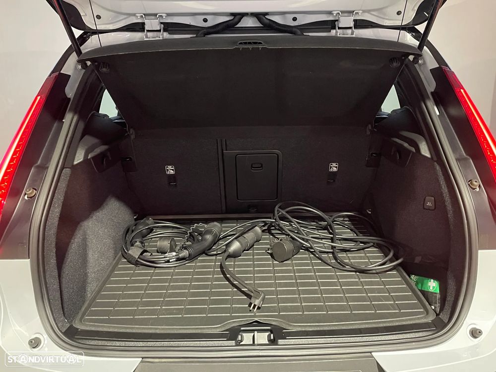 Volvo XC 40 1.5 T5 PHEV Momentum Plus - 5