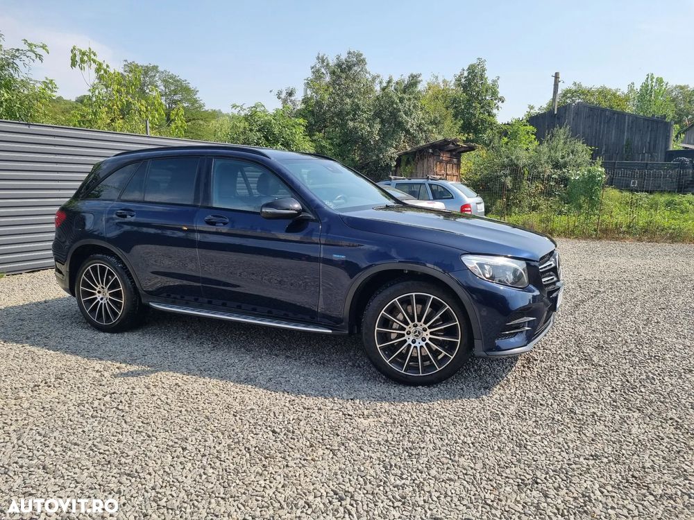 Mercedes-Benz GLC - 22