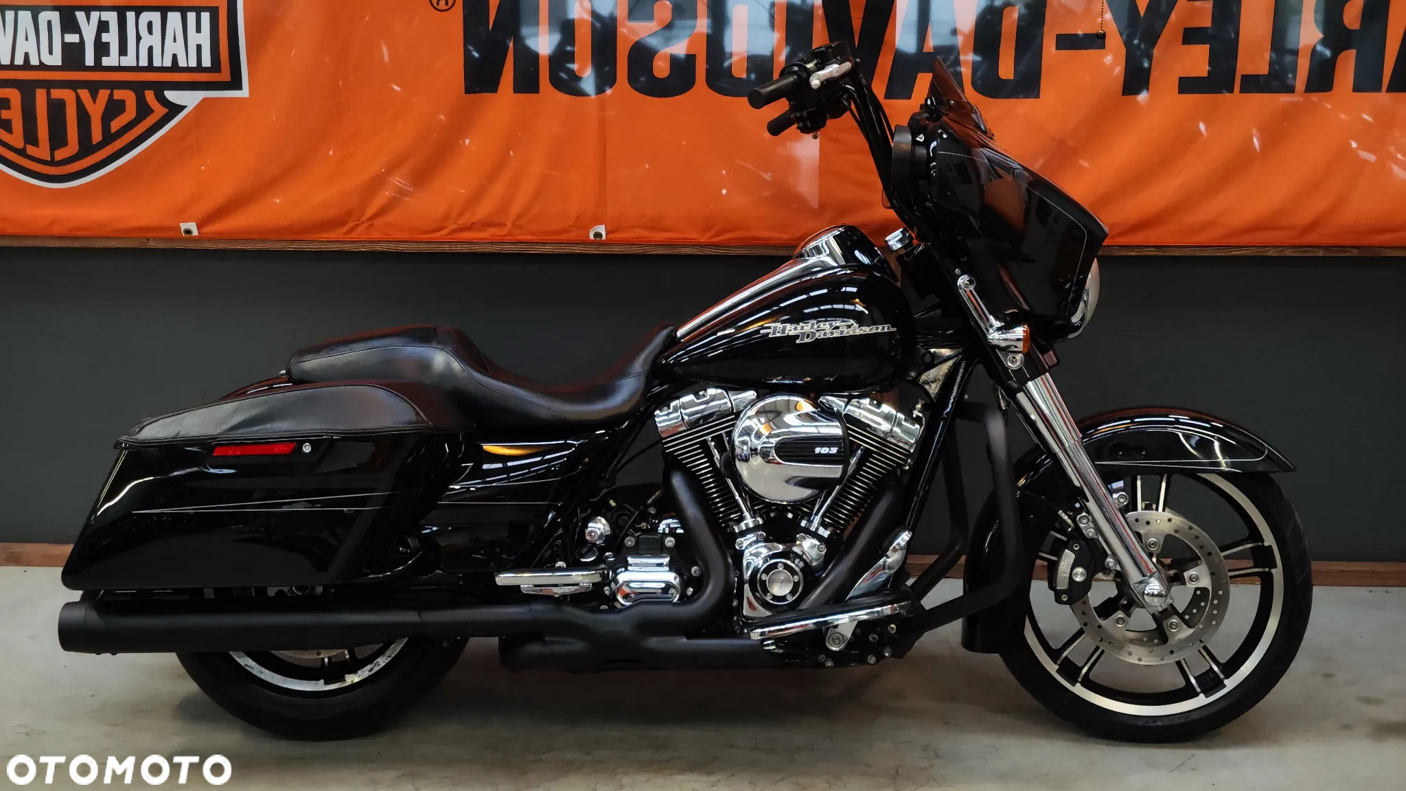 Harley-Davidson FLHXS Special - 2