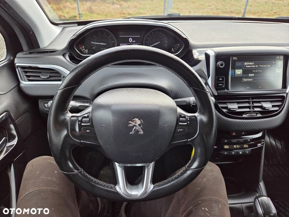 Peugeot 208 PureTech 110 Stop & Start Active - 11