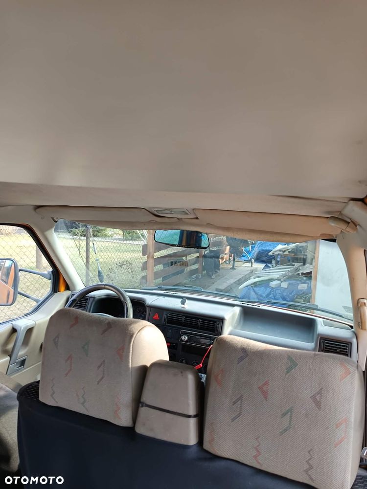 Volkswagen T4 DOKA - 16