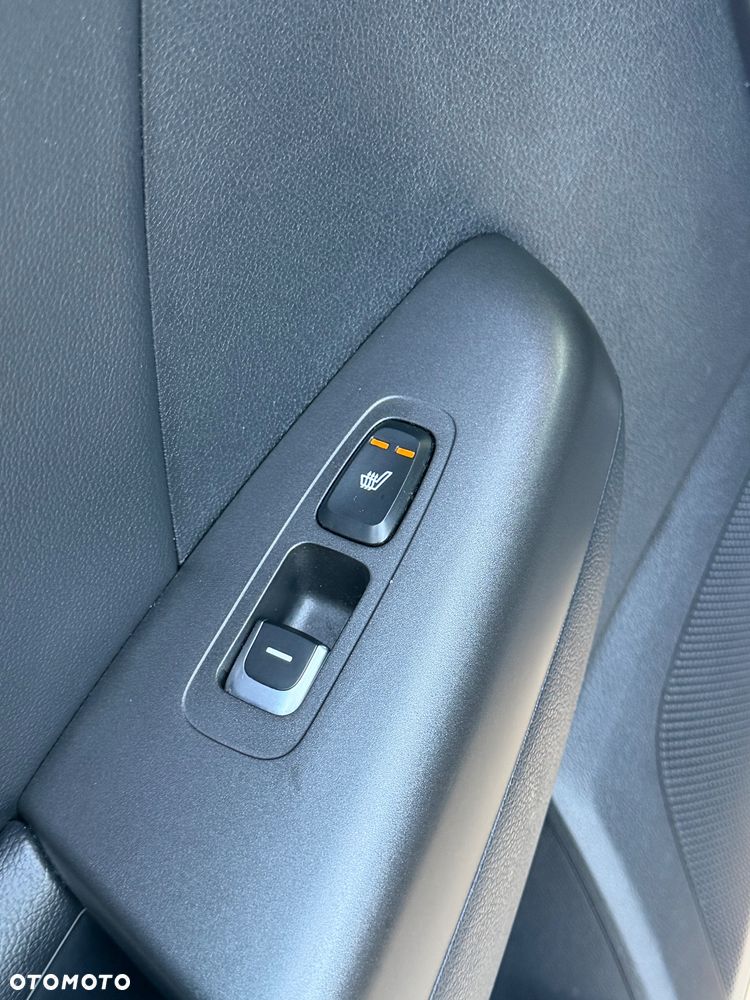 Kia Sportage 1.7 CRDI 2WD Dream-Team Edition - 16