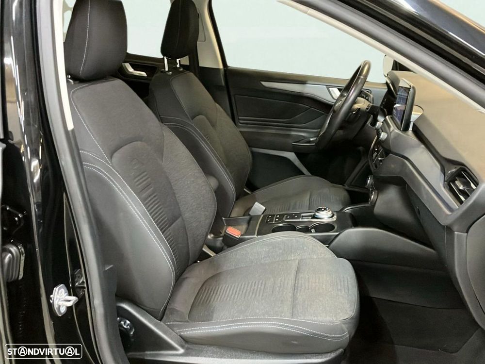 Ford Focus 1.0 EcoBoost Active Aut. - 17
