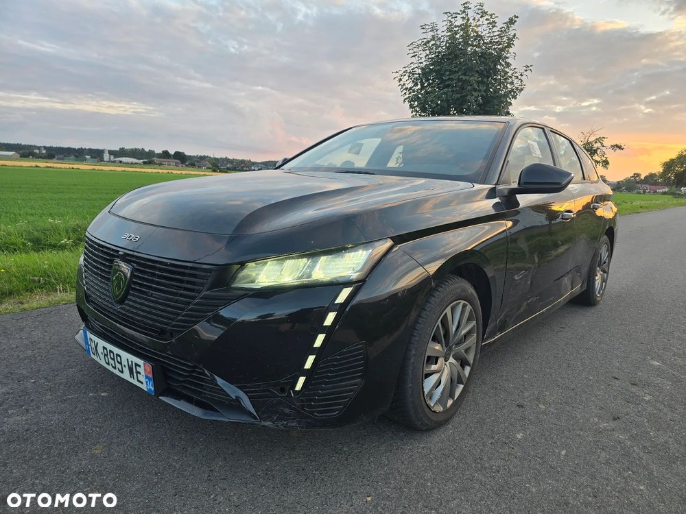 Peugeot 308 1.2 PureTech Allure S&S - 2