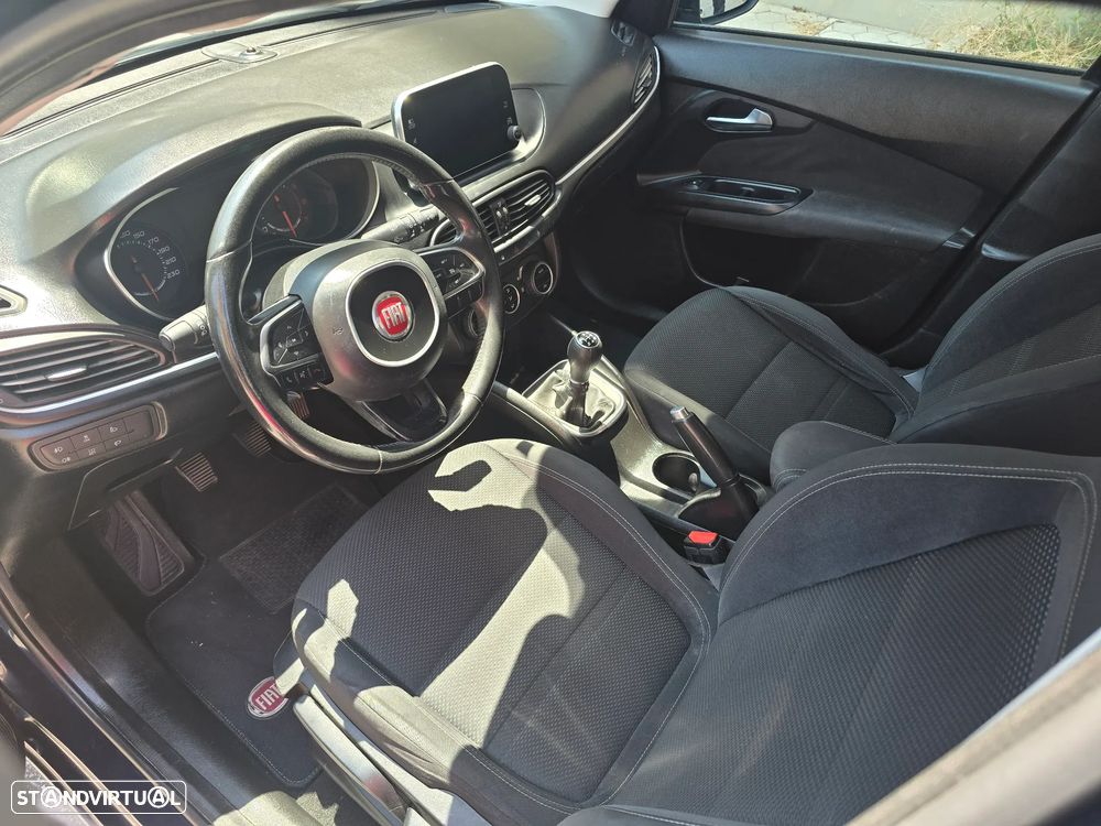 Fiat Tipo Station Wagon 1.3 M-Jet Lounge J17 - 4