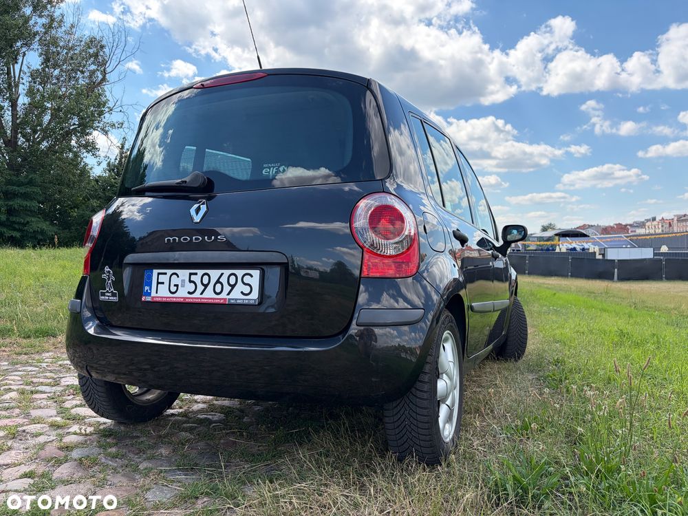 Renault Modus 1.2 16V Avantage - 8