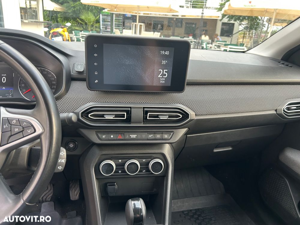 DACIA Logan 2023 — imagine 11