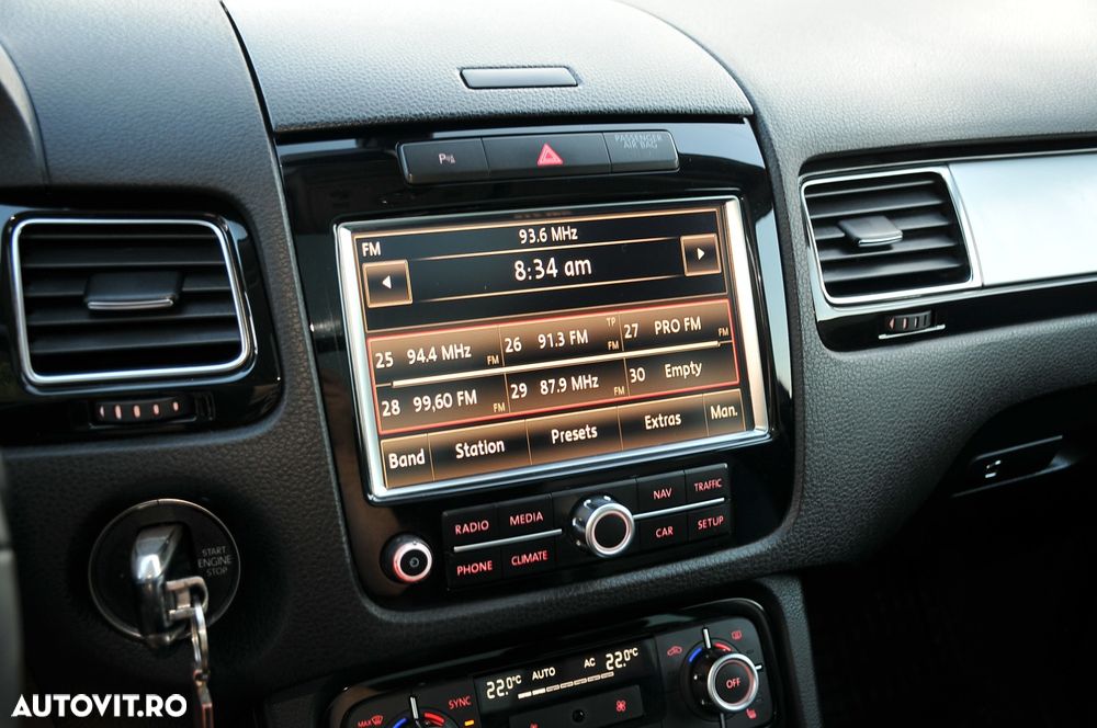 Volkswagen Touareg - 15