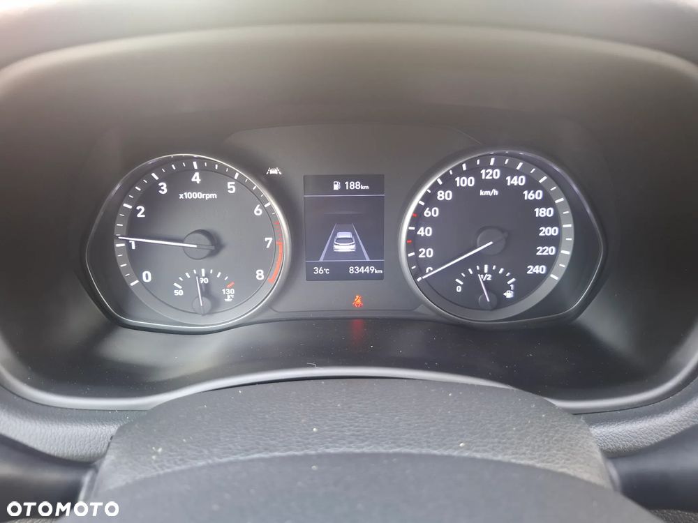 Hyundai i30 - 23