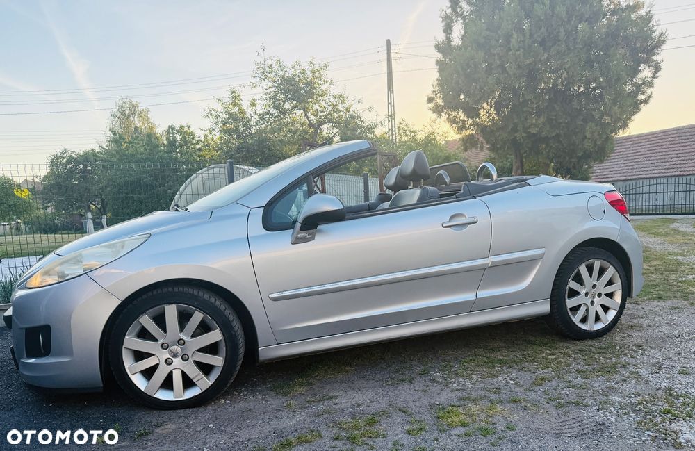 Peugeot 207 1.6 HDi Tendance - 1