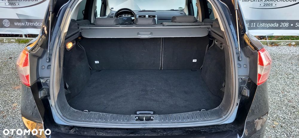 Ford Kuga 2.0 TDCi 4x4 Trend - 25