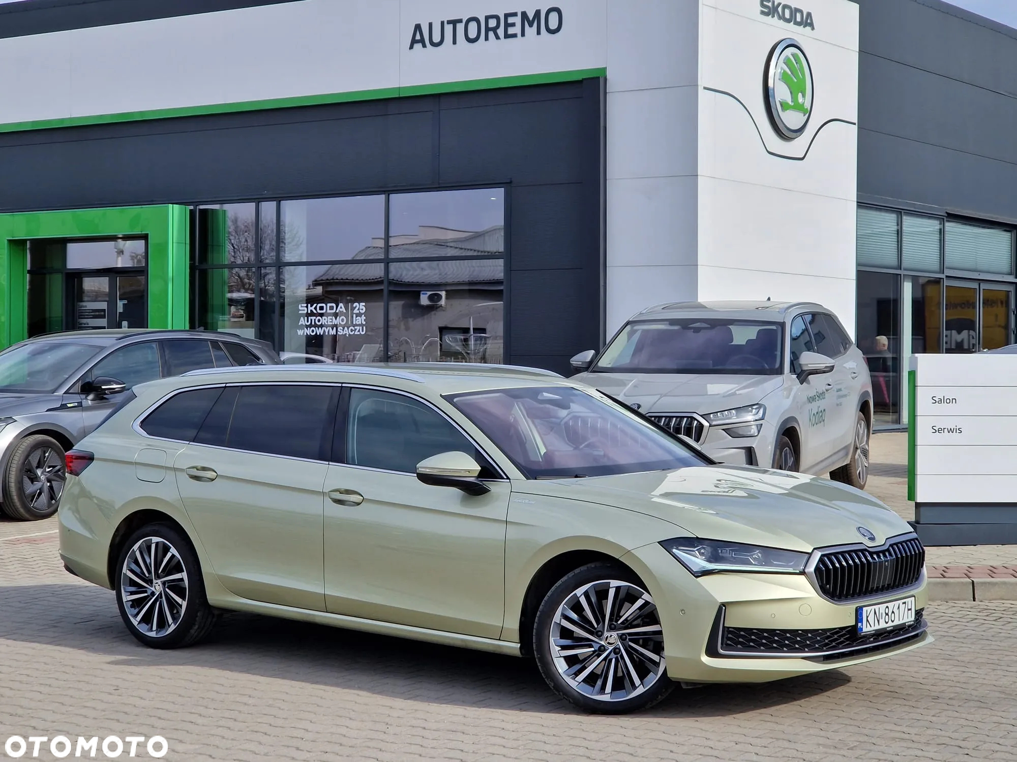 Skoda Superb 2.0 TDI SCR 4x4 L&K DSG - 2