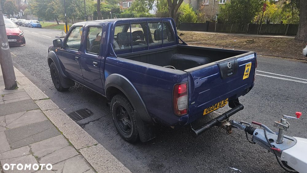 Nissan Navara - 1