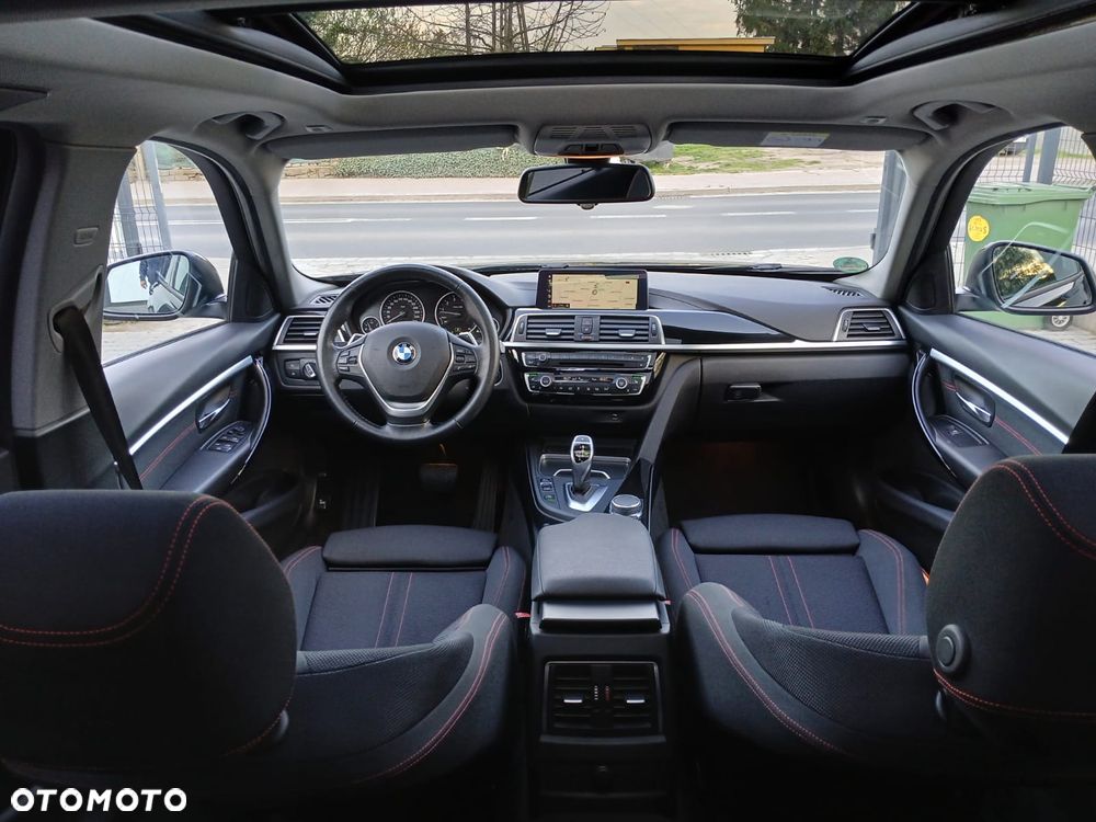 BMW Seria 3 320i GPF M Sport Shadow sport - 36