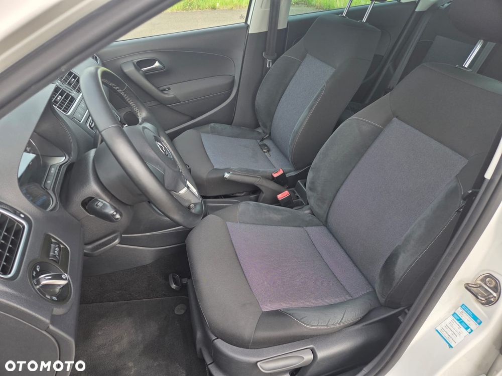 Volkswagen Polo 1.2 Style - 17