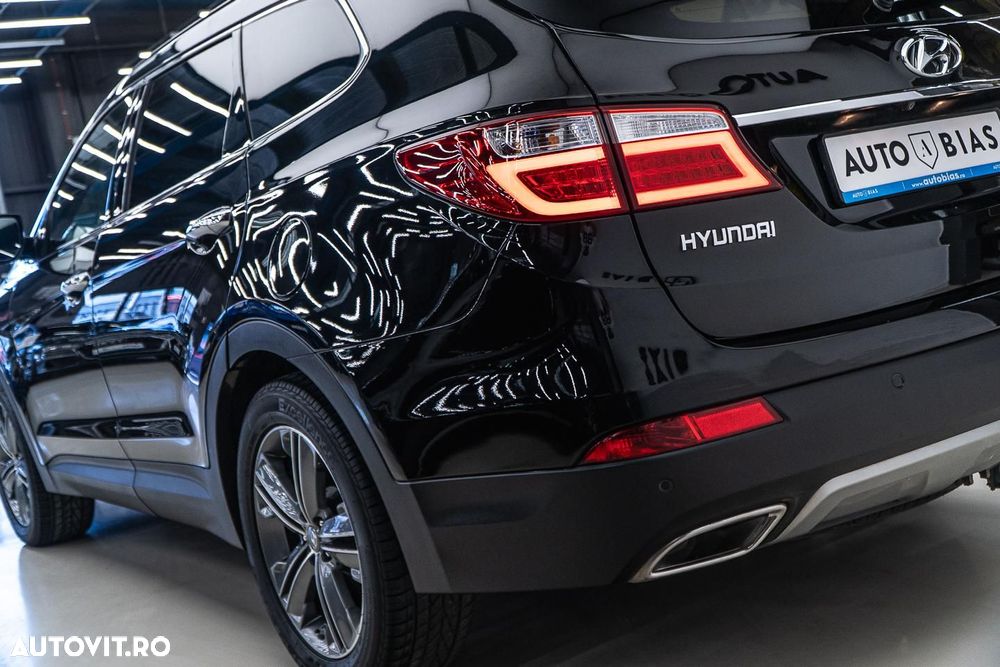 Hyundai Santa Fe 2.2 CRDi 4WD Automatik Premium - 33