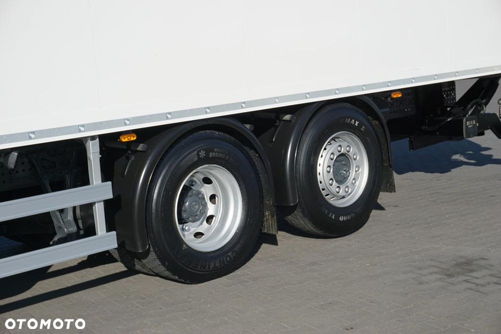 Mercedes-Benz ANTOS / 2545 / EURO 6 / CHŁODNIA + WINDA / 23 PALETY / OŚ SKRĘTNA - 32