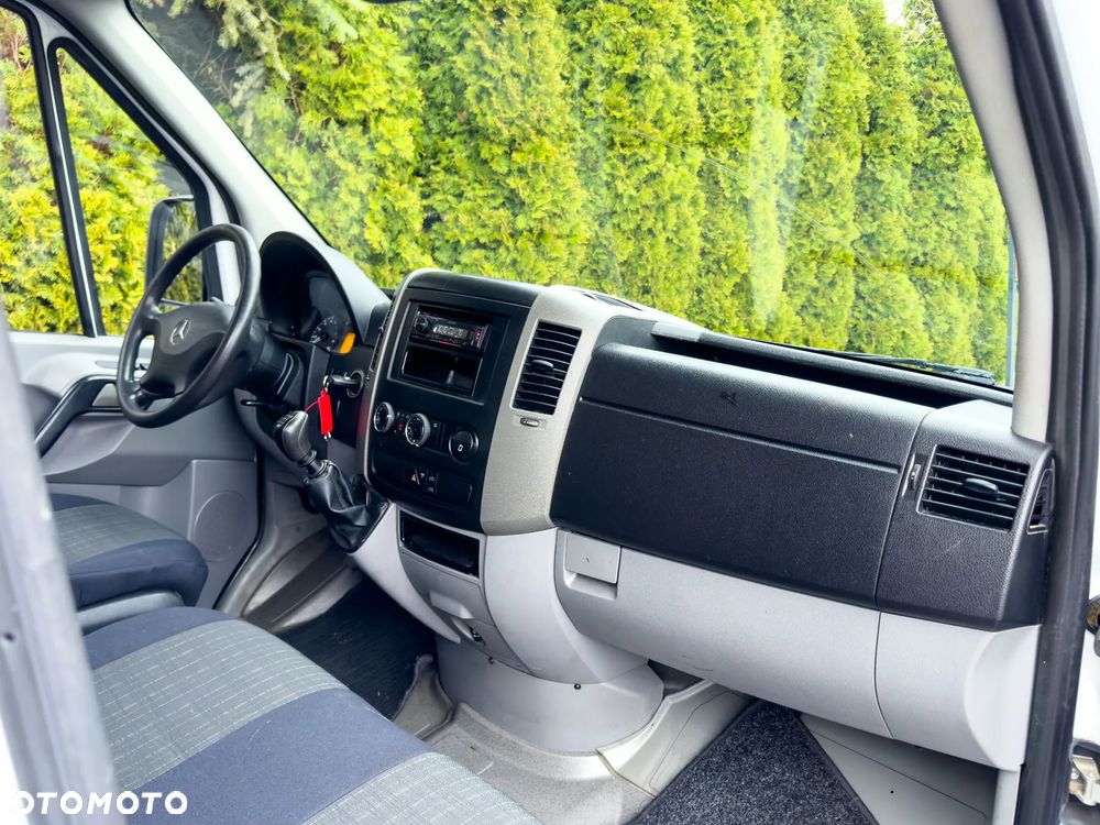 Mercedes-Benz SPRINTER - 7