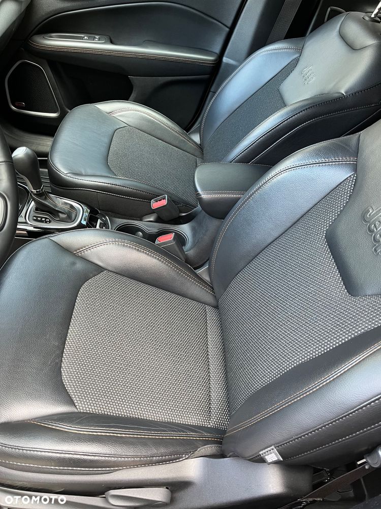 Jeep Compass 1.4 TMair Limited 4WD S&S - 15