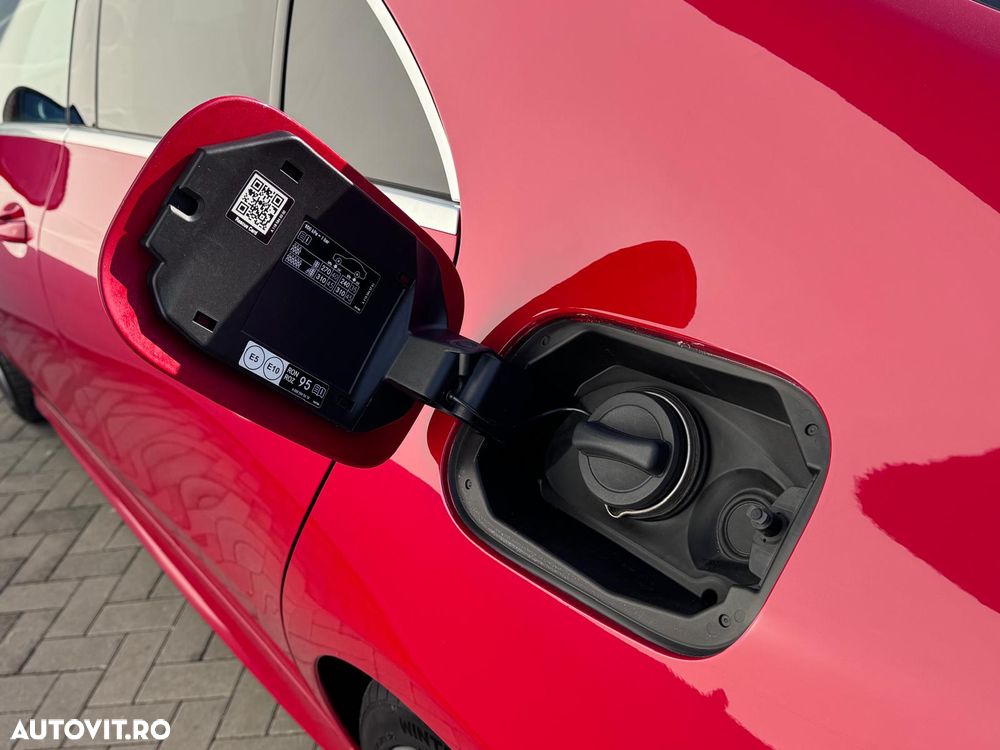 Mercedes-Benz CLA 220 7G-DCT AMG Line - 10