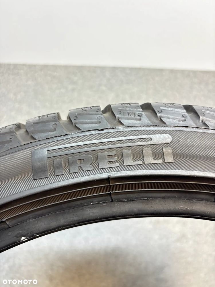 1 Opona Zimowa Pirelli 205/40/17 84H, XL - 5
