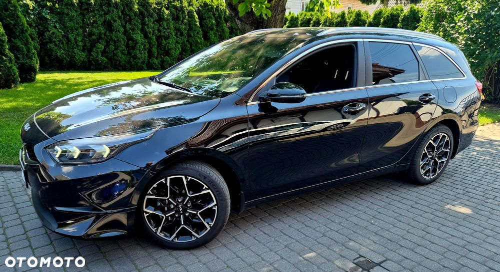 Kia Ceed - 21