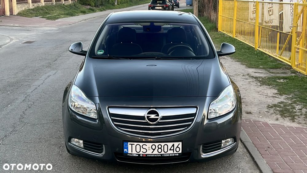 Opel Insignia 1.8 Cosmo - 11
