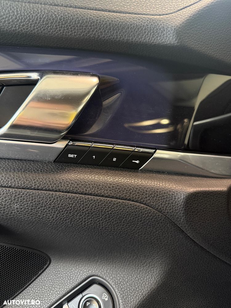 Porsche Panamera 3.0 Tiptronic S - 30