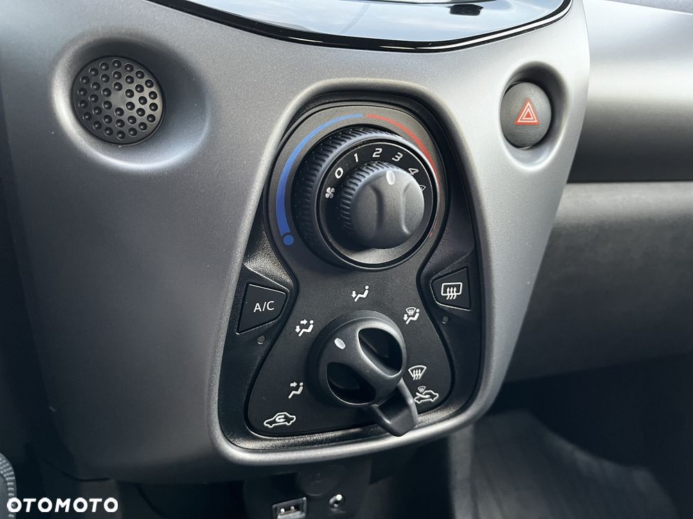 Toyota Aygo 1.0 VVT-i Black Edition - 14
