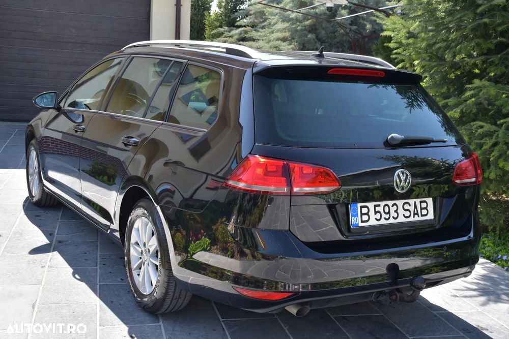 Volkswagen Golf 1.6 TDI BlueMotion Technology DSG Comfortline - 18