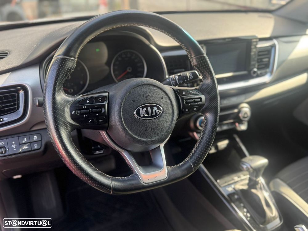Kia Stonic 1.0 T-GDI Tech 7DCT - 20