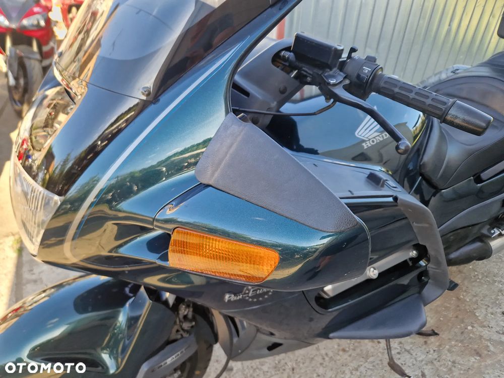 Honda ST - 36